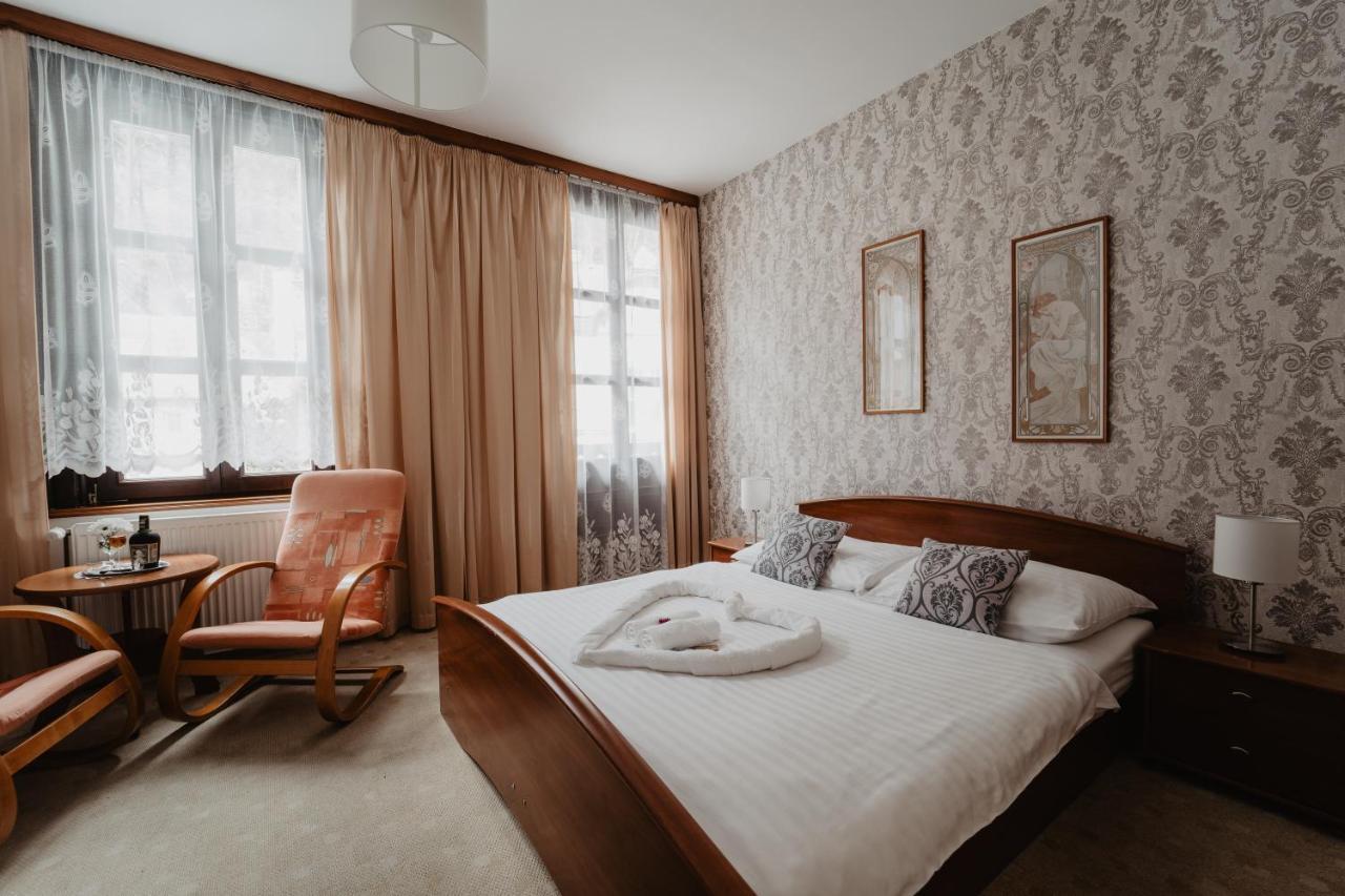 Hotel U Lipy Hřensko Екстериор снимка
