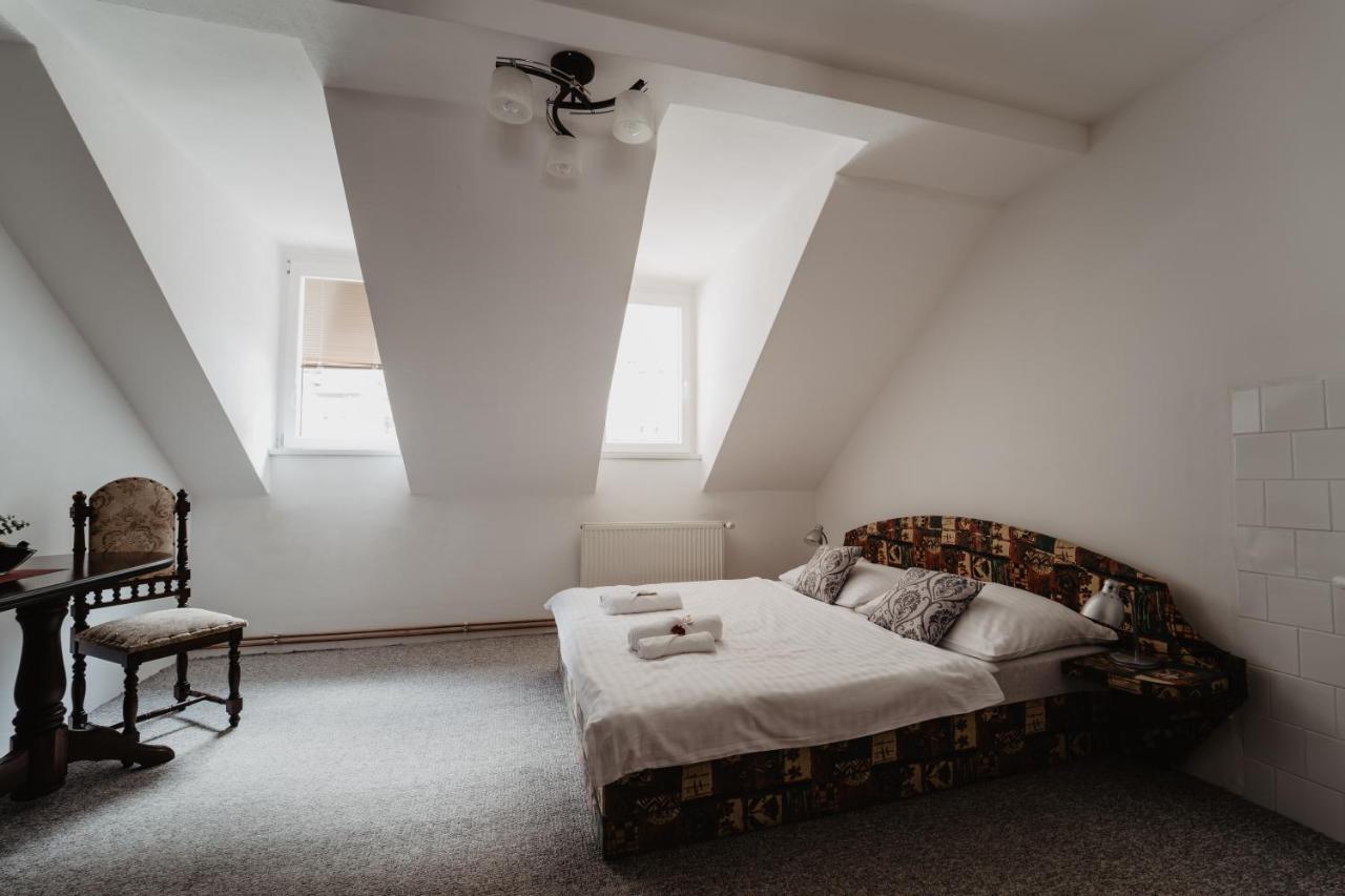 Hotel U Lipy Hřensko Екстериор снимка